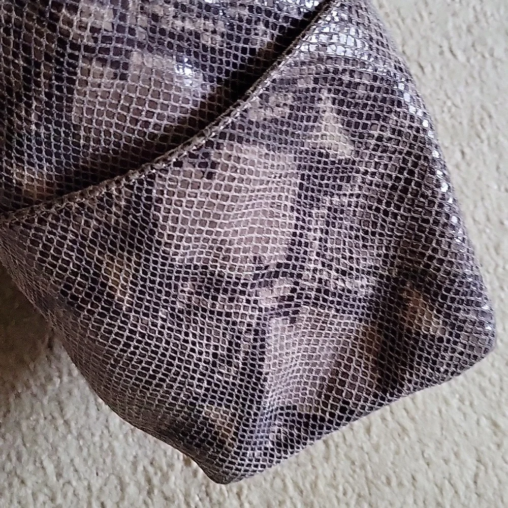 MICHAEL KORS LEATHER BAG